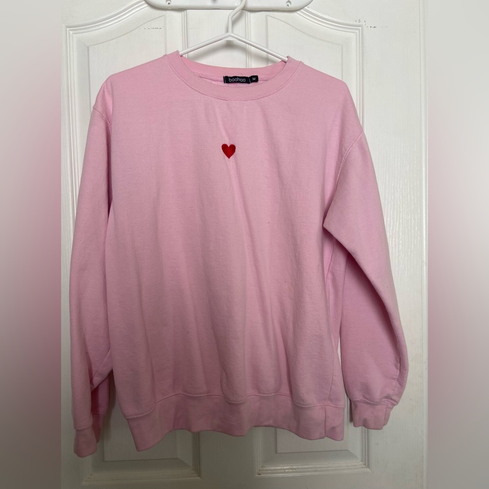Boohoo Heart Crewneck
